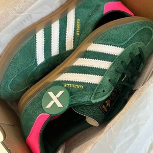 Adidas Gazelle Green Lucid Pink size 7